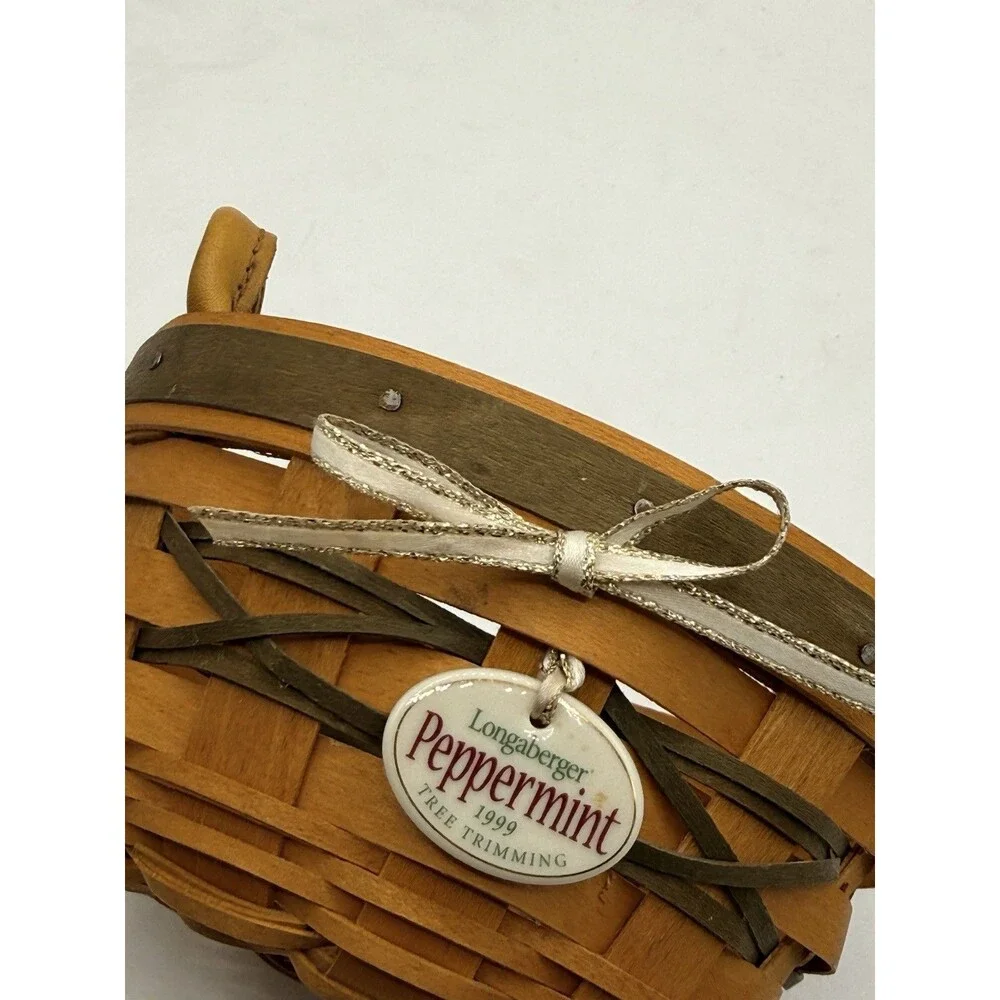 Vintage 1999 Longaberger Peppermint Tree Trimming Small Mini Basket Christmas